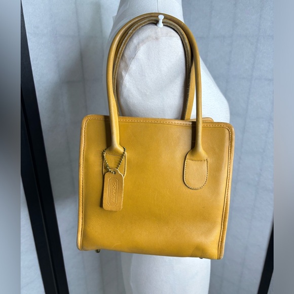 Rare Vintage Coach Retro Dinky Shopping Bag in Golden Yellow - - Picture 2 of 14